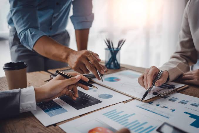 Images Young Leaders how accounting firms help businesses navigate digital transformation